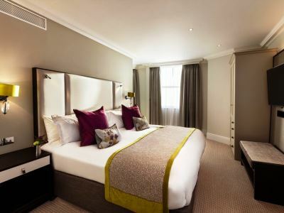 St. James' Court, A Taj Hotel, Hotel